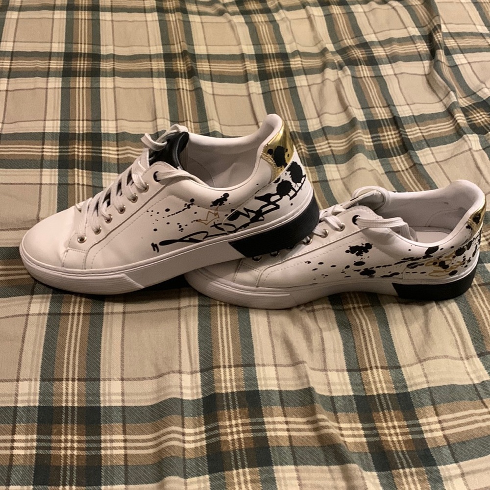 Zara White (Faux) leather shoes